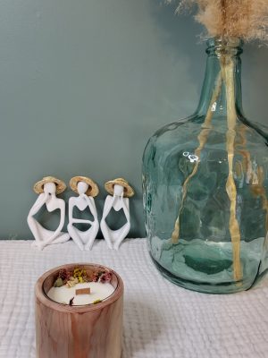 Bougie en cire végétale avec contenant en Sequoia